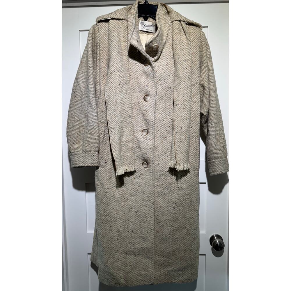 Vintage 1960's Fashionbilt Cream Herringbone Wool Women's Coat, Made in USA